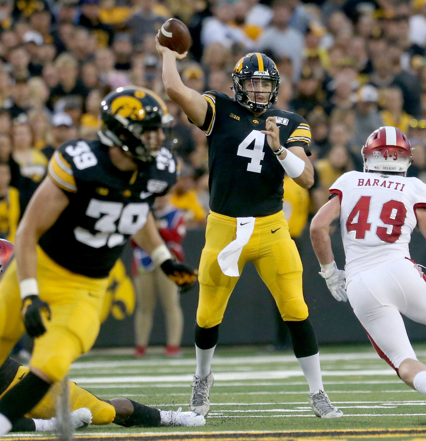 083119-qct-spt-iowa-miami-foot-007